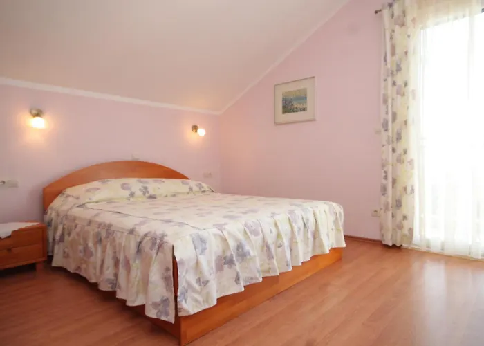 Apartman With A Parking Space Mlini, Dubrovnik - 8569 Mlini