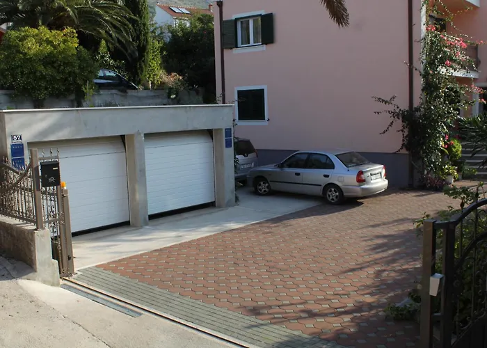 With A Parking Space Mlini, Dubrovnik - 8569 *