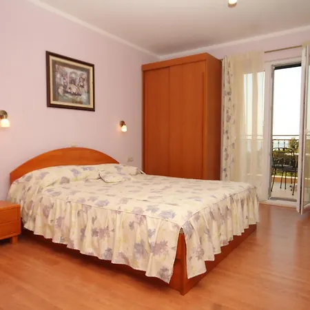 With A Parking Space Mlini, Dubrovnik - 8569 مْليني